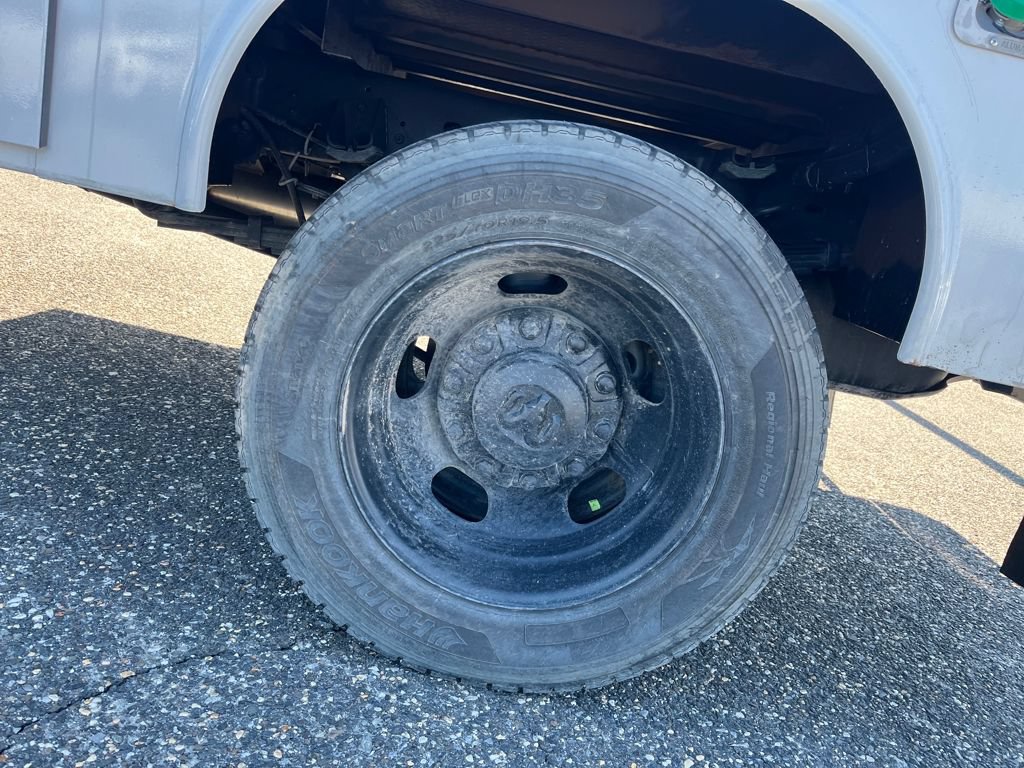 New 2026 RAM 5500 Tradesman AWD/4WD image 23