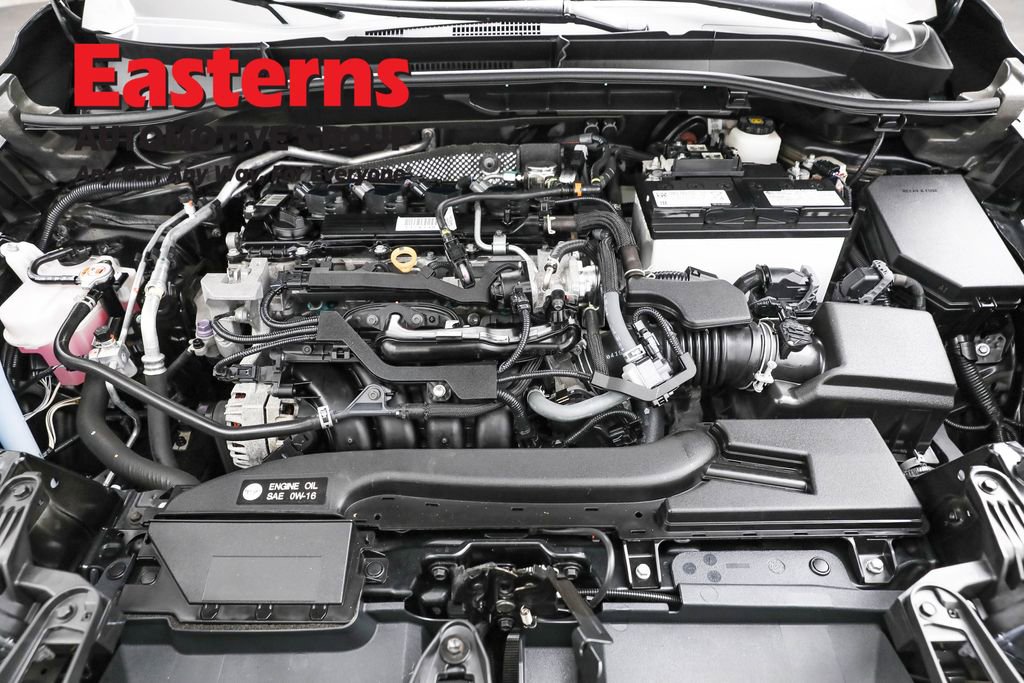 Used 2022 Toyota Corolla Cross LE image 7