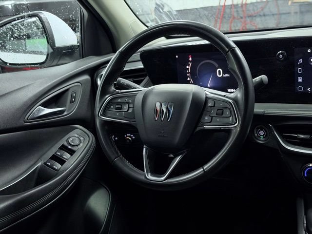 Used 2024 Buick Encore GX Preferred FWD image 24
