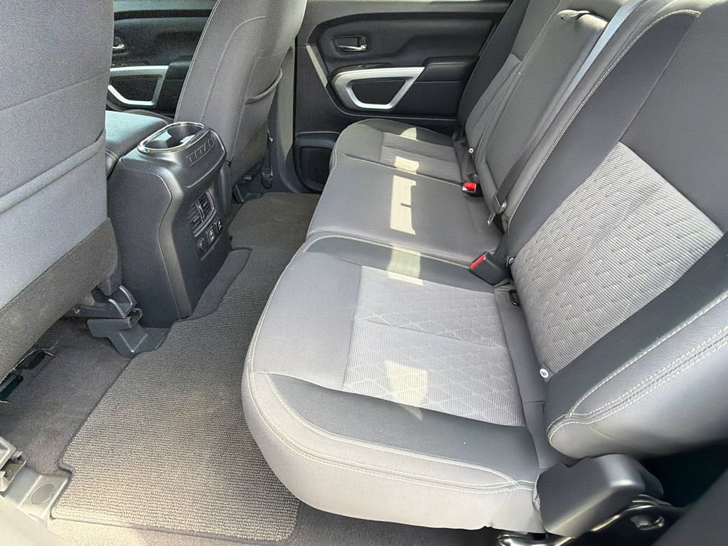 Used 2023 Nissan Titan SV w/ SV Convenience Package RWD image 20