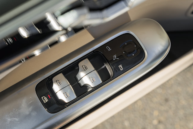 New 2027 Mercedes-Benz C 300 4MATIC Sedan image 37