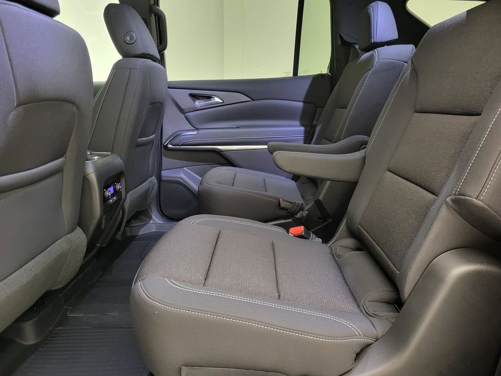 New 2026 Chevrolet Traverse LT w/ Driver Confidence Package image 39