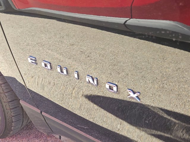 Used 2023 Chevrolet Equinox LT image 16