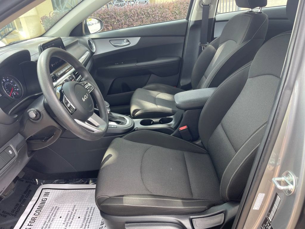 Used 2024 Kia Forte LXS image 10