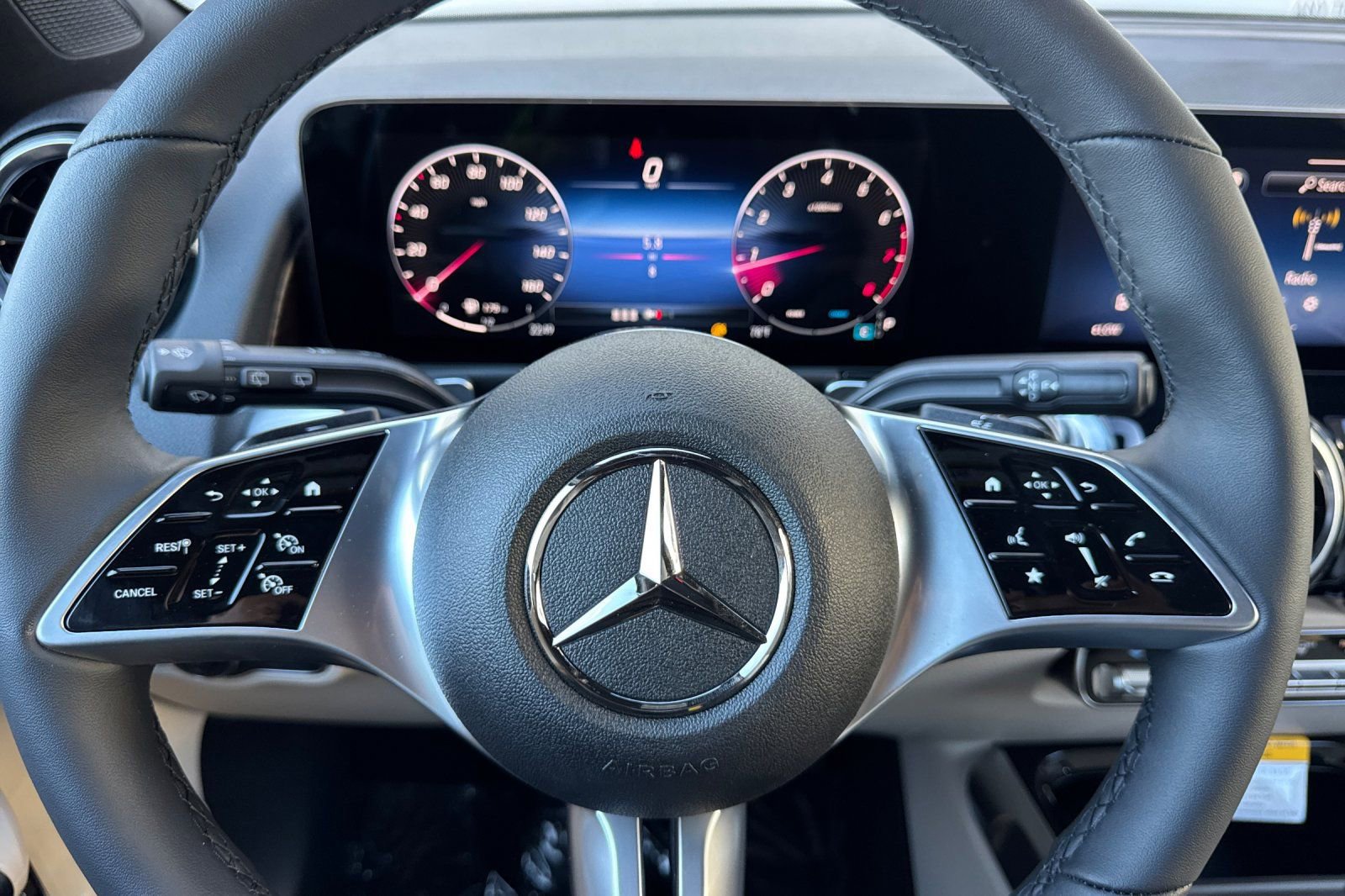 New 2026 Mercedes-Benz GLB 250 image 20