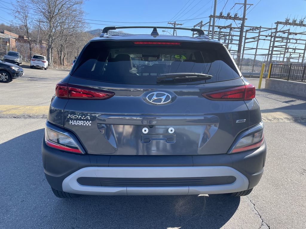 Used 2023 Hyundai Kona SEL w/ Convenience Package AWD/4WD image 4