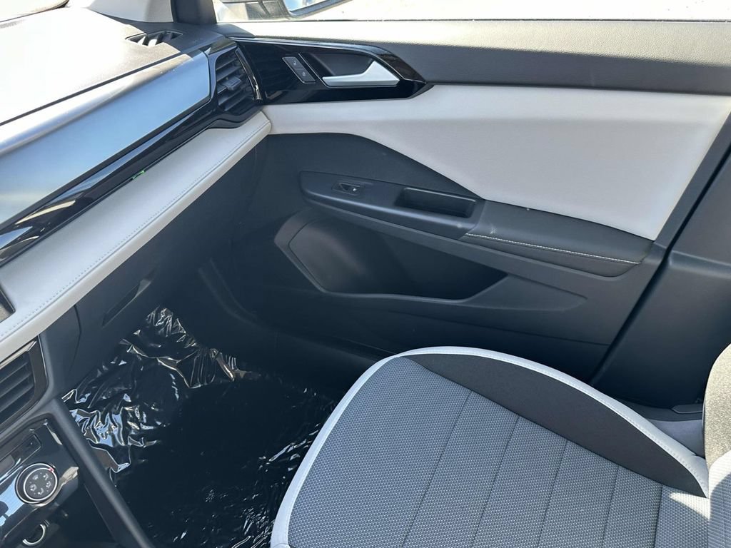 New 2025 Volkswagen Taos S FWD image 24
