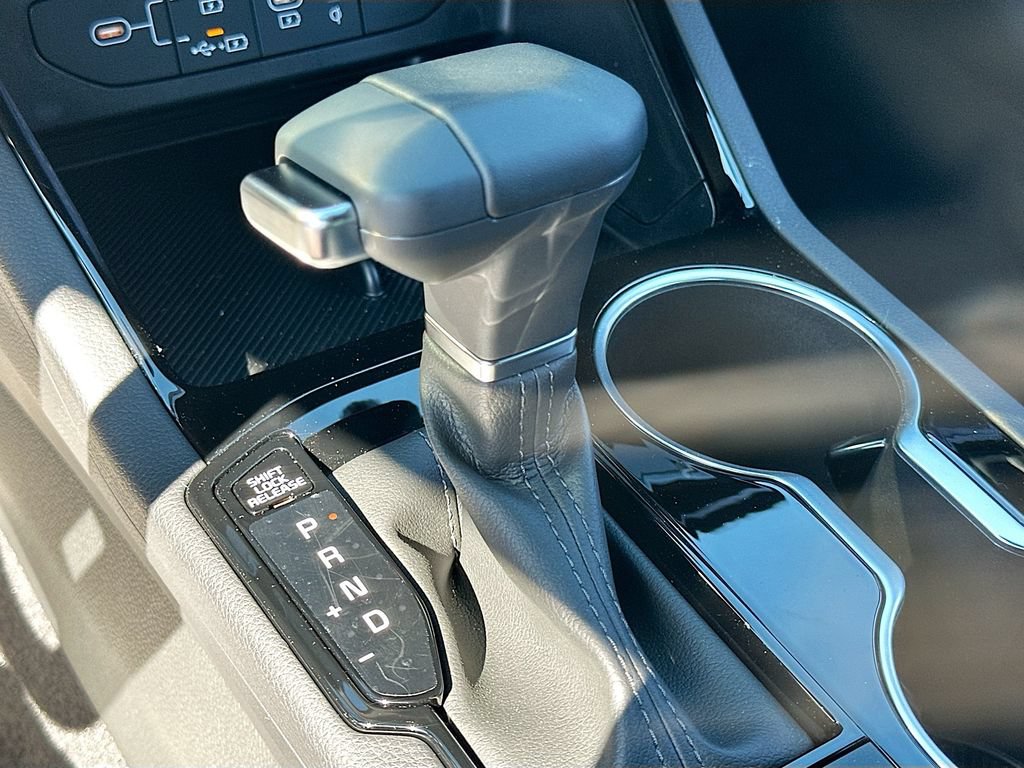 New 2026 Kia K5 GT-Line w/ GT-Line Premium Package AWD/4WD image 17