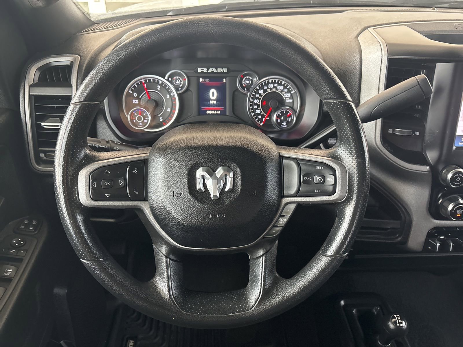 Used 2024 RAM 3500 Tradesman w/ Chrome Appearance Group image 19