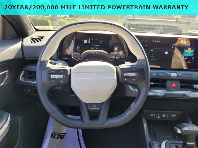 New 2025 Kia K4 GT-Line image 12