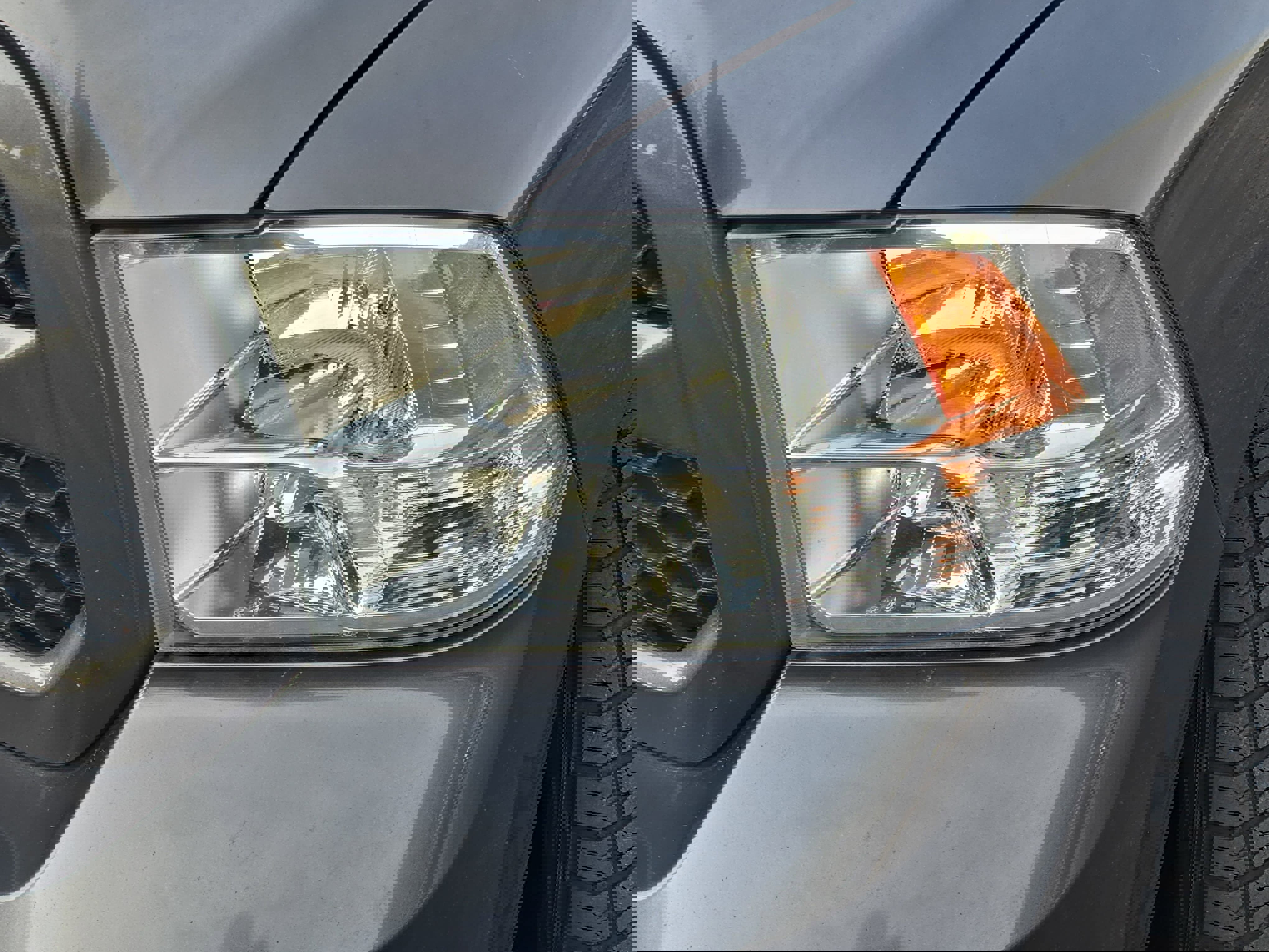 Used 2018 RAM 1500 Express w/ Express Value Package image 30