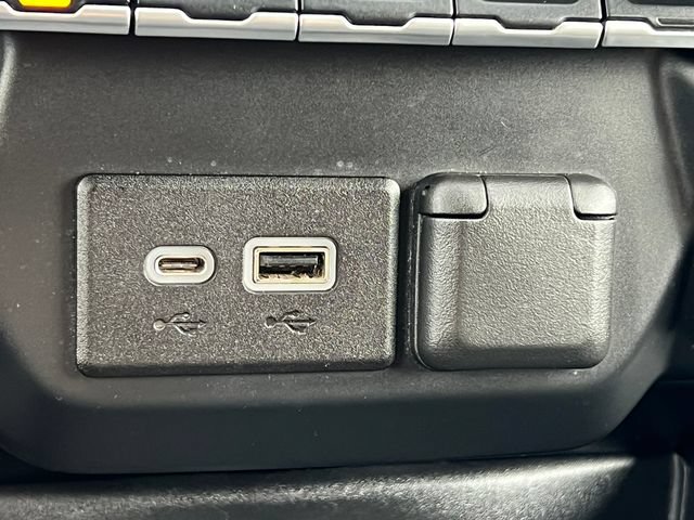 Used 2019 Chevrolet Silverado 1500 RST w/ All-Star Edition AWD/4WD image 38