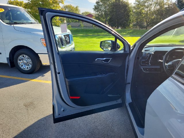 Certified 2024 Kia Sportage X-Line w/ X-Line Premium Package AWD/4WD image 14