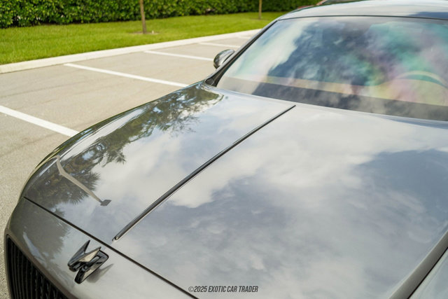 Used 2022 Bentley Flying Spur Plug-In Hybrid image 95