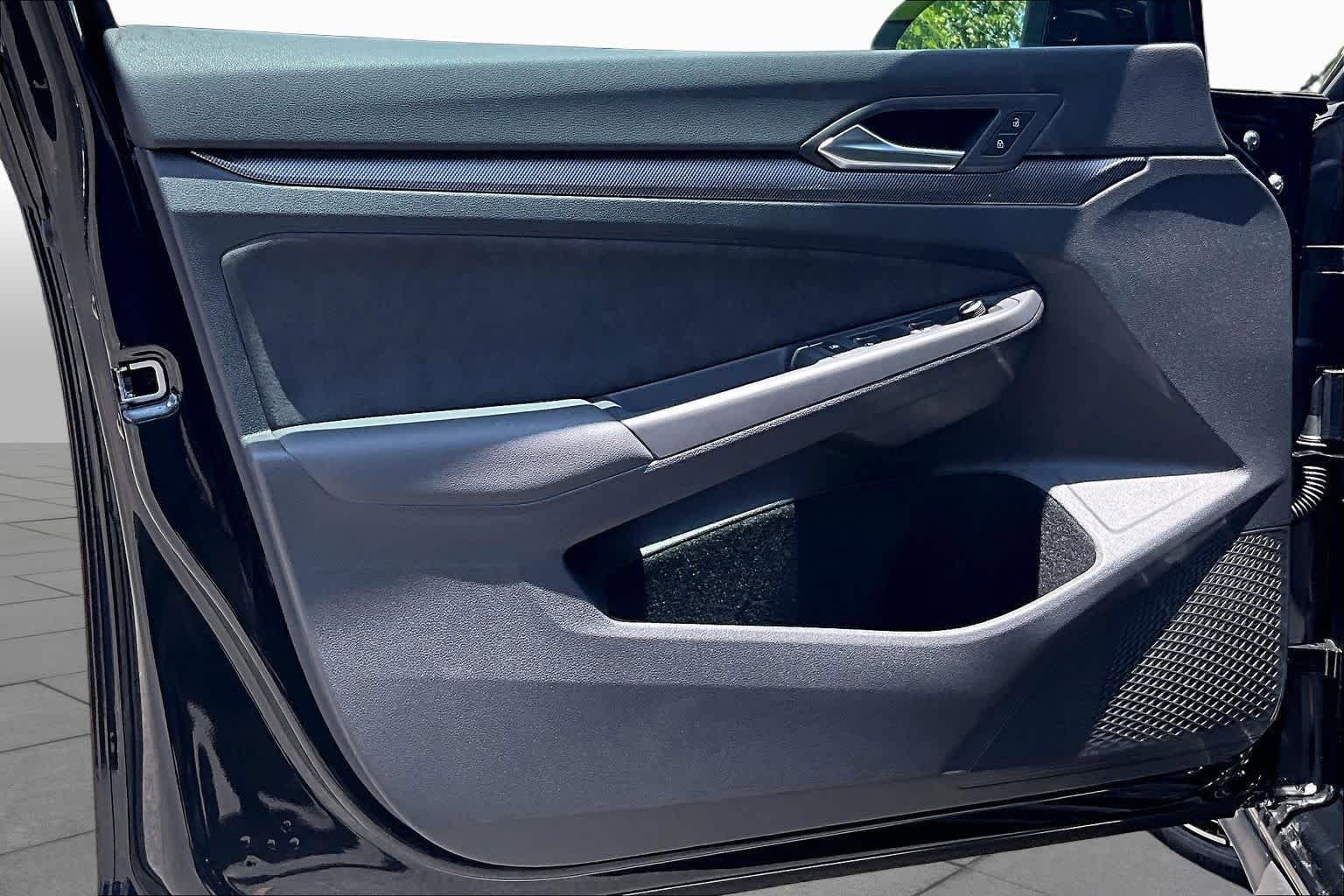 New 2026 Volkswagen Golf S FWD image 8