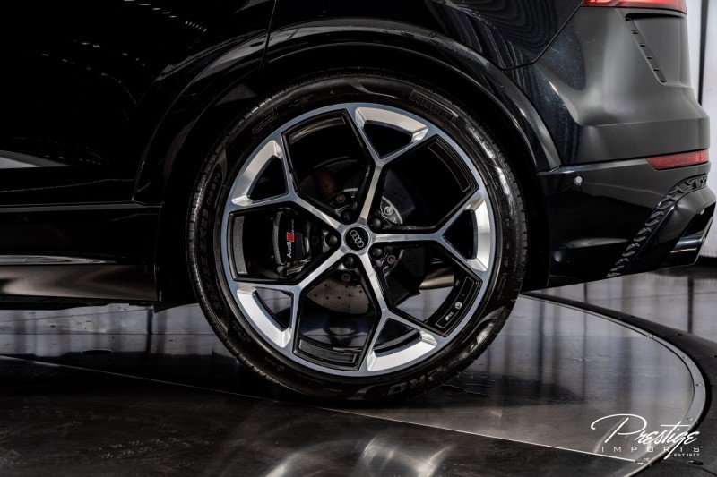 Used 2025 Audi RS Q8 performance image 12