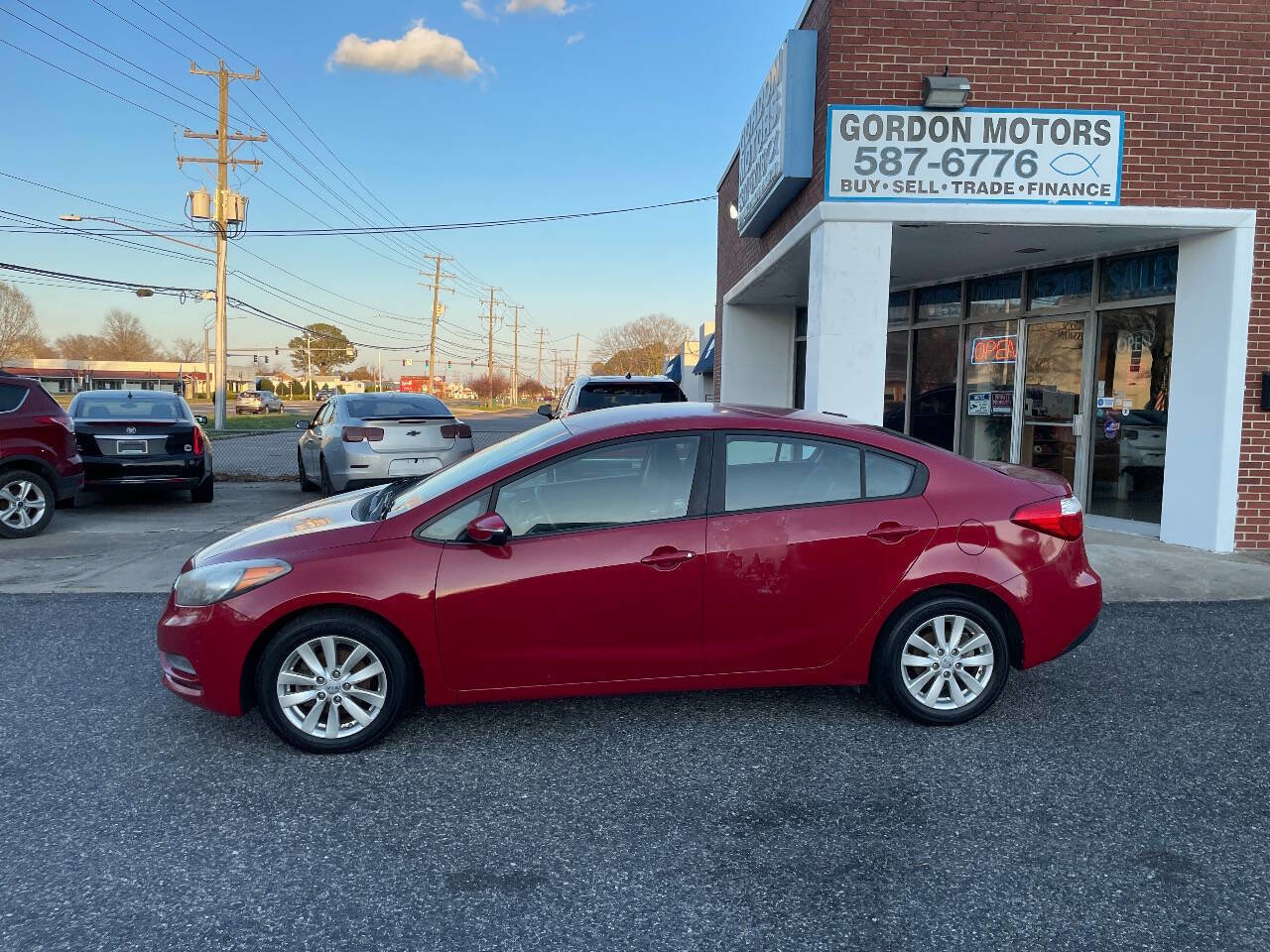 Used 2014 Kia Forte LX w/ Popular Package image 4