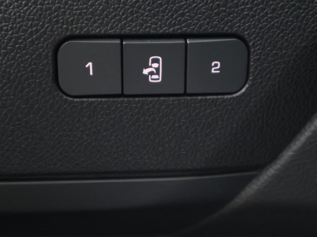 Used 2017 GMC Acadia Limited SLT image 37