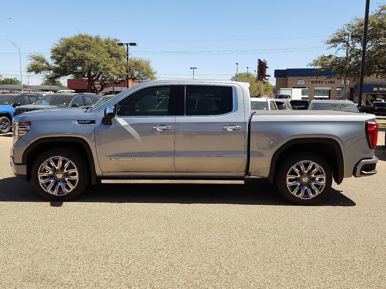 Used 2024 GMC Sierra 1500 Denali w/ Denali Reserve Package image 2