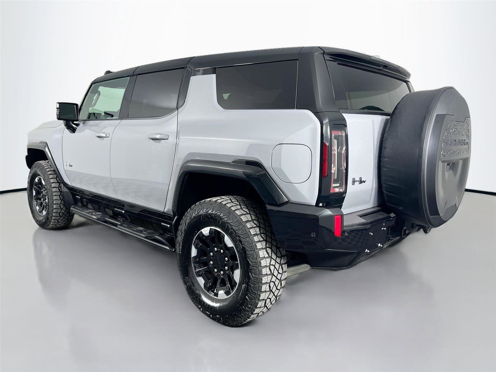 Used 2025 GMC Hummer EV 3X w/ Extreme Off-Road Package image 4