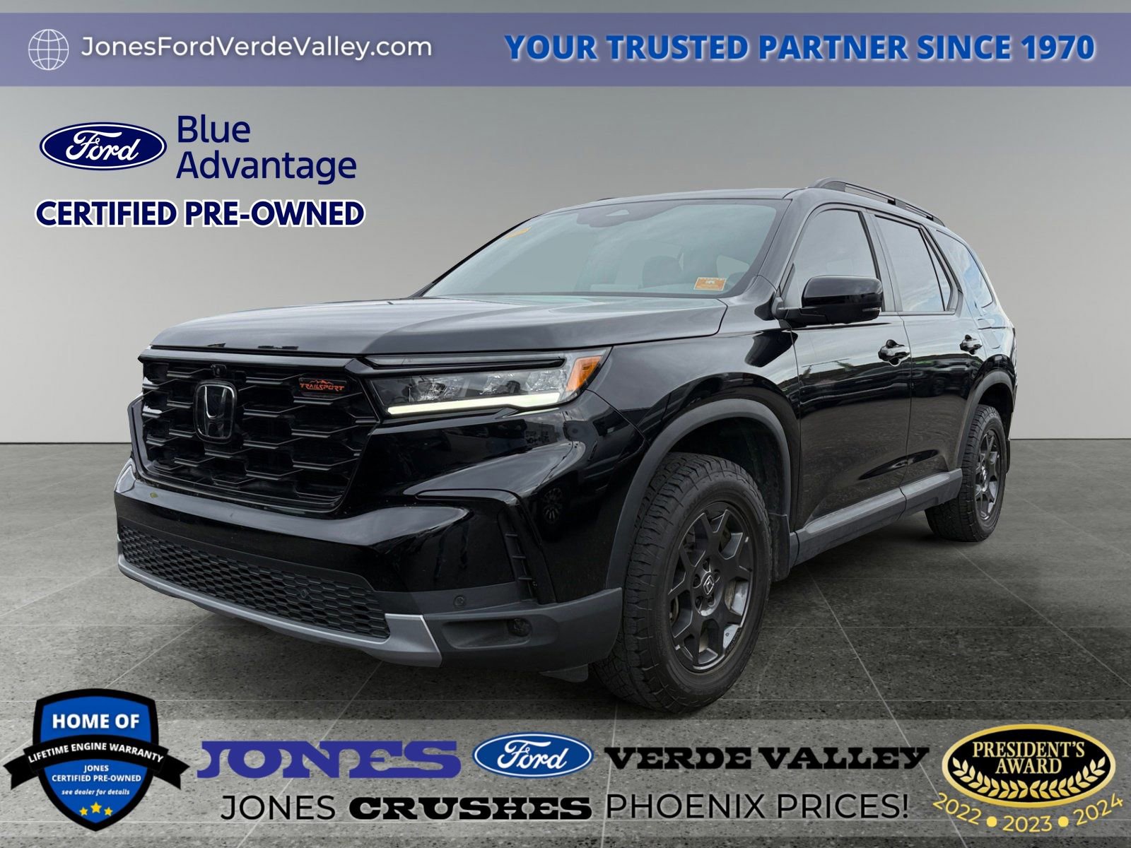 Used 2024 Honda Pilot TrailSport image 1