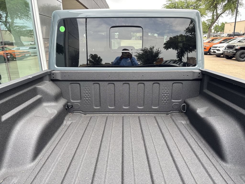 New 2026 Jeep Gladiator Rubicon AWD/4WD image 8