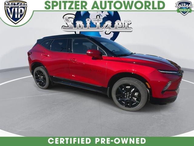Used 2025 Chevrolet Blazer RS w/ Driver Confidence II Package AWD/4WD image 2