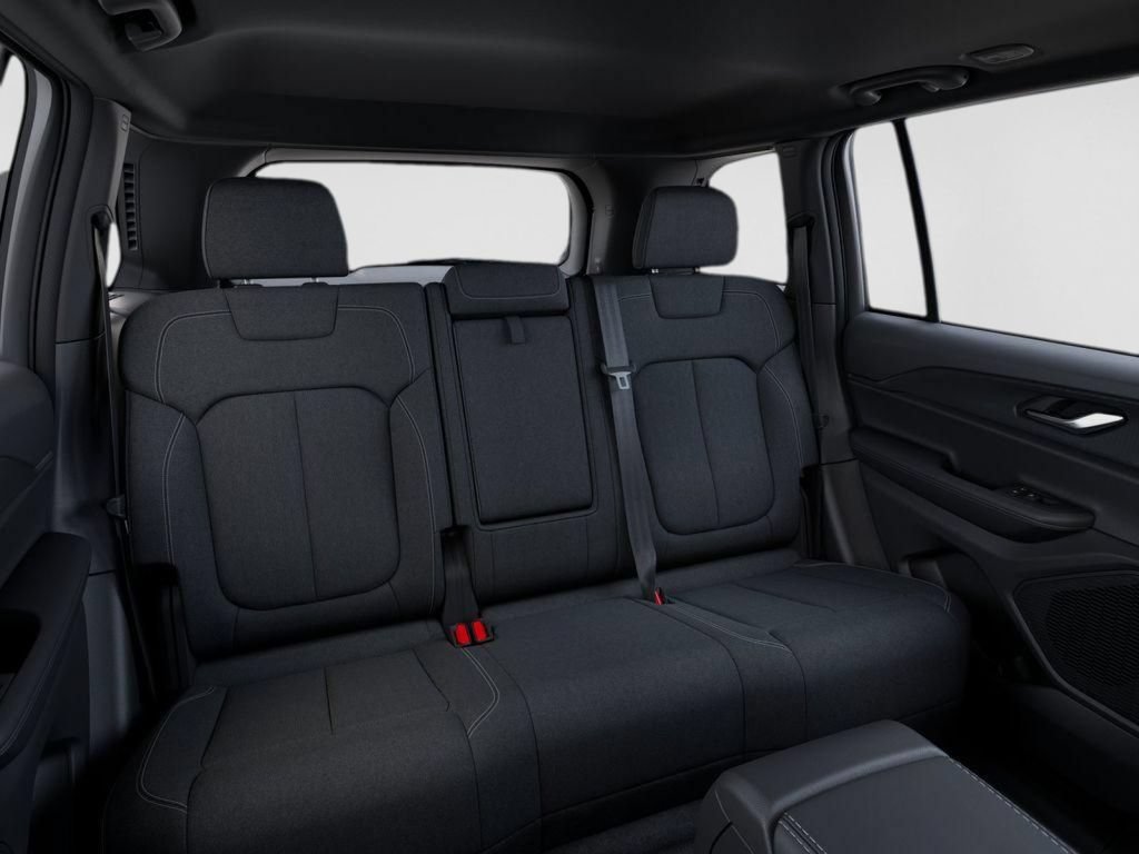 New 2025 Jeep Grand Cherokee Laredo X w/ Luxury Tech Group I AWD/4WD image 15