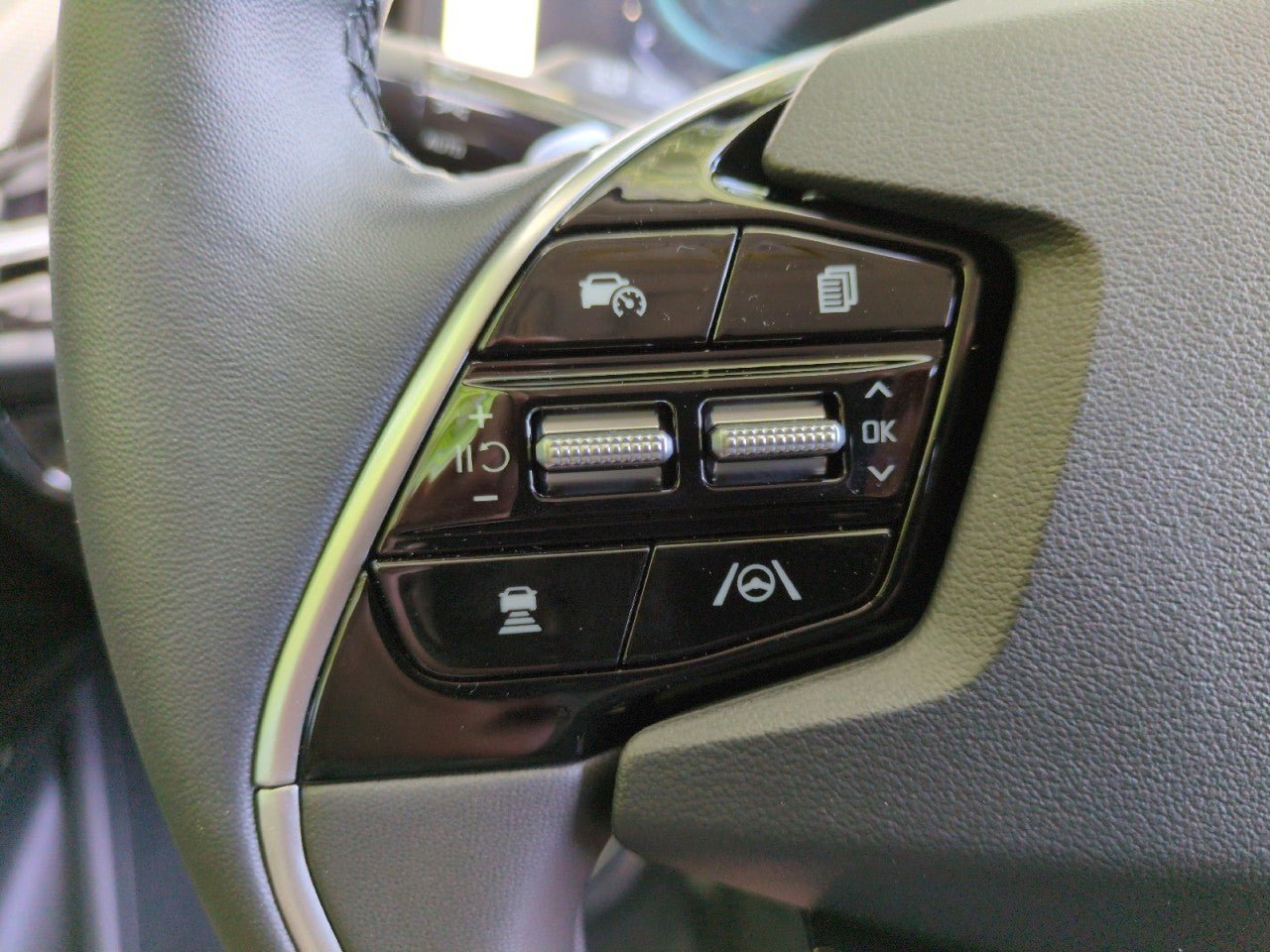New 2026 Kia Niro EX FWD image 20