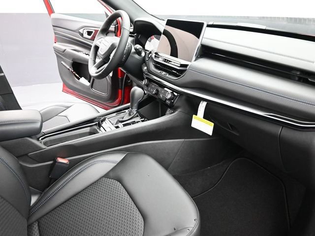 New 2026 Jeep Compass Latitude image 18