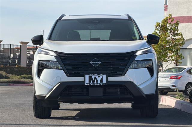 New 2026 Nissan Rogue Dark Armor FWD image 9