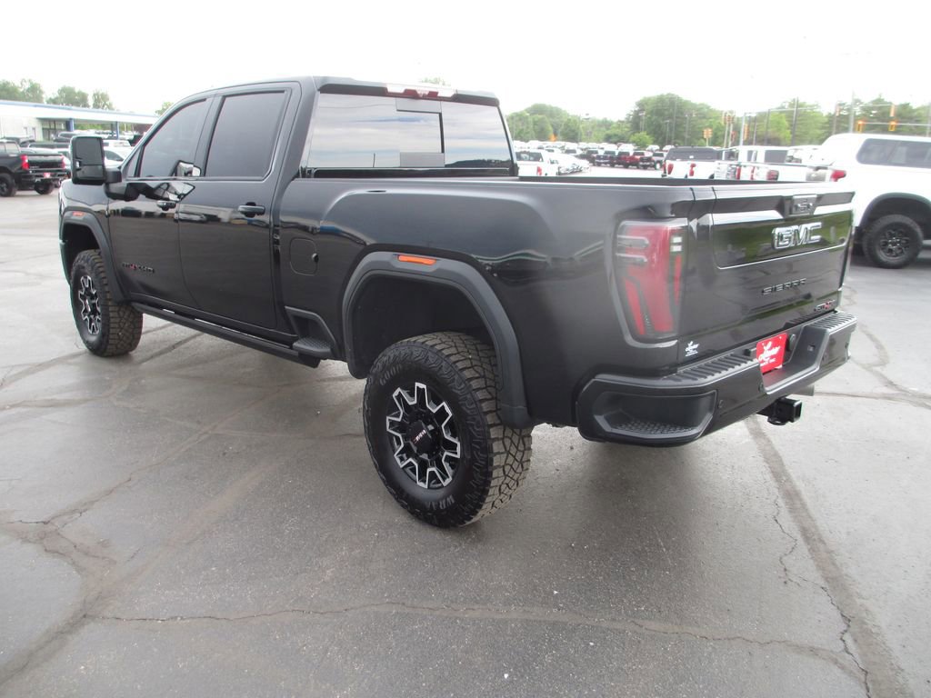 Used 2026 GMC Sierra 2500 AT4X w/ LPO, Black Badging Package AWD/4WD image 10