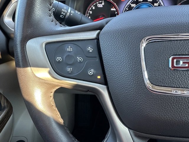 Used 2019 GMC Acadia Denali image 15