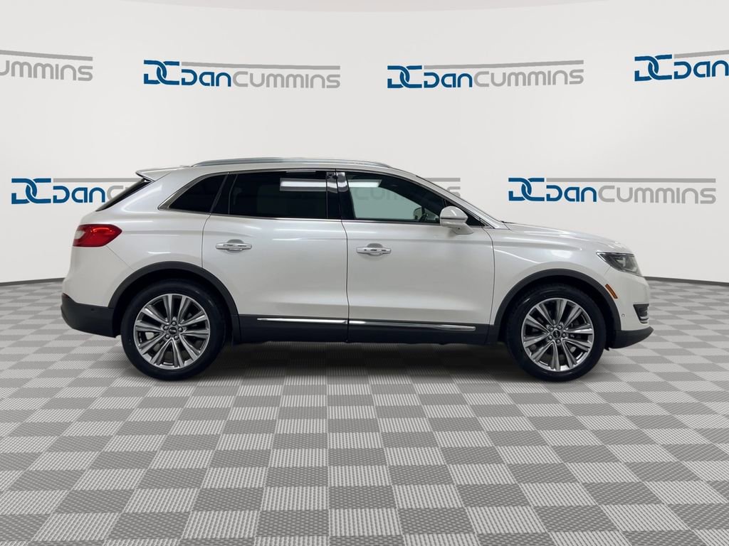 Used 2016 Lincoln MKX Reserve w/ Technology Package image 9