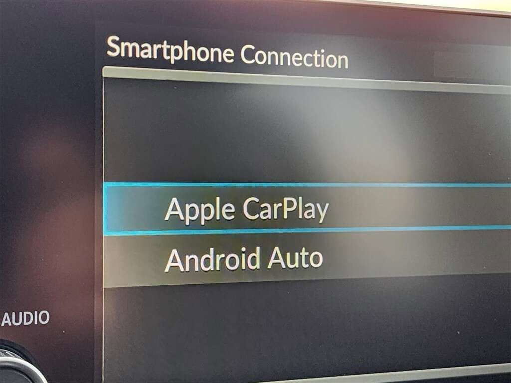 Used 2024 Honda CR-V LX image 4