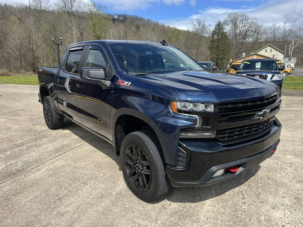 Used 2021 Chevrolet Silverado 1500 LT Trail Boss w/ Bed Protection Package AWD/4WD image 1