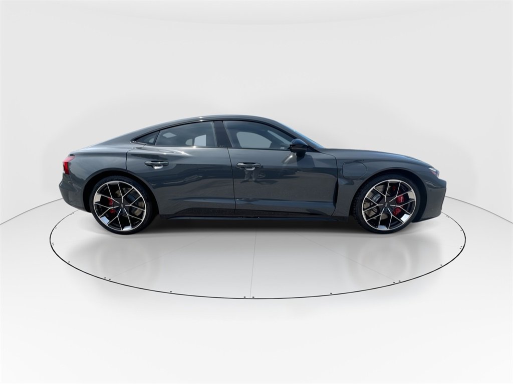 New 2025 Audi RS e-tron GT performance image 9