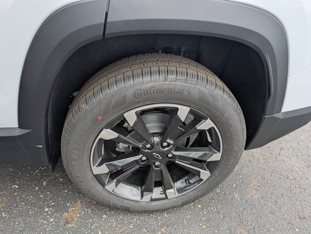 New 2026 Chevrolet Equinox RS w/ Convenience Package III FWD image 23