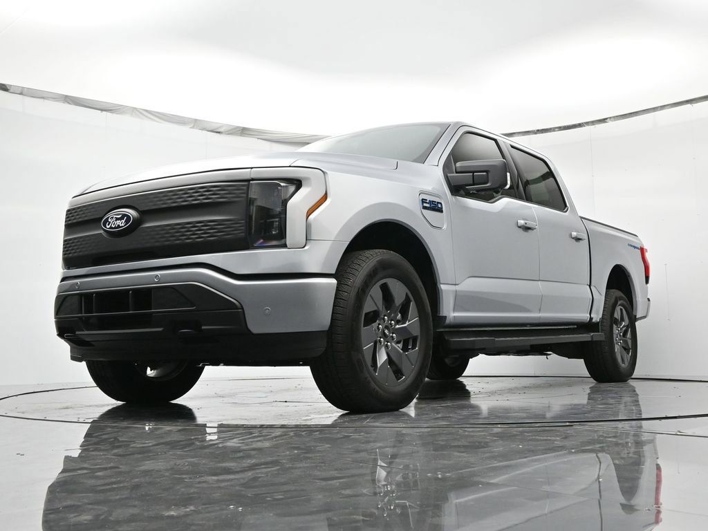 New 2025 Ford F150 Lightning Flash image 39