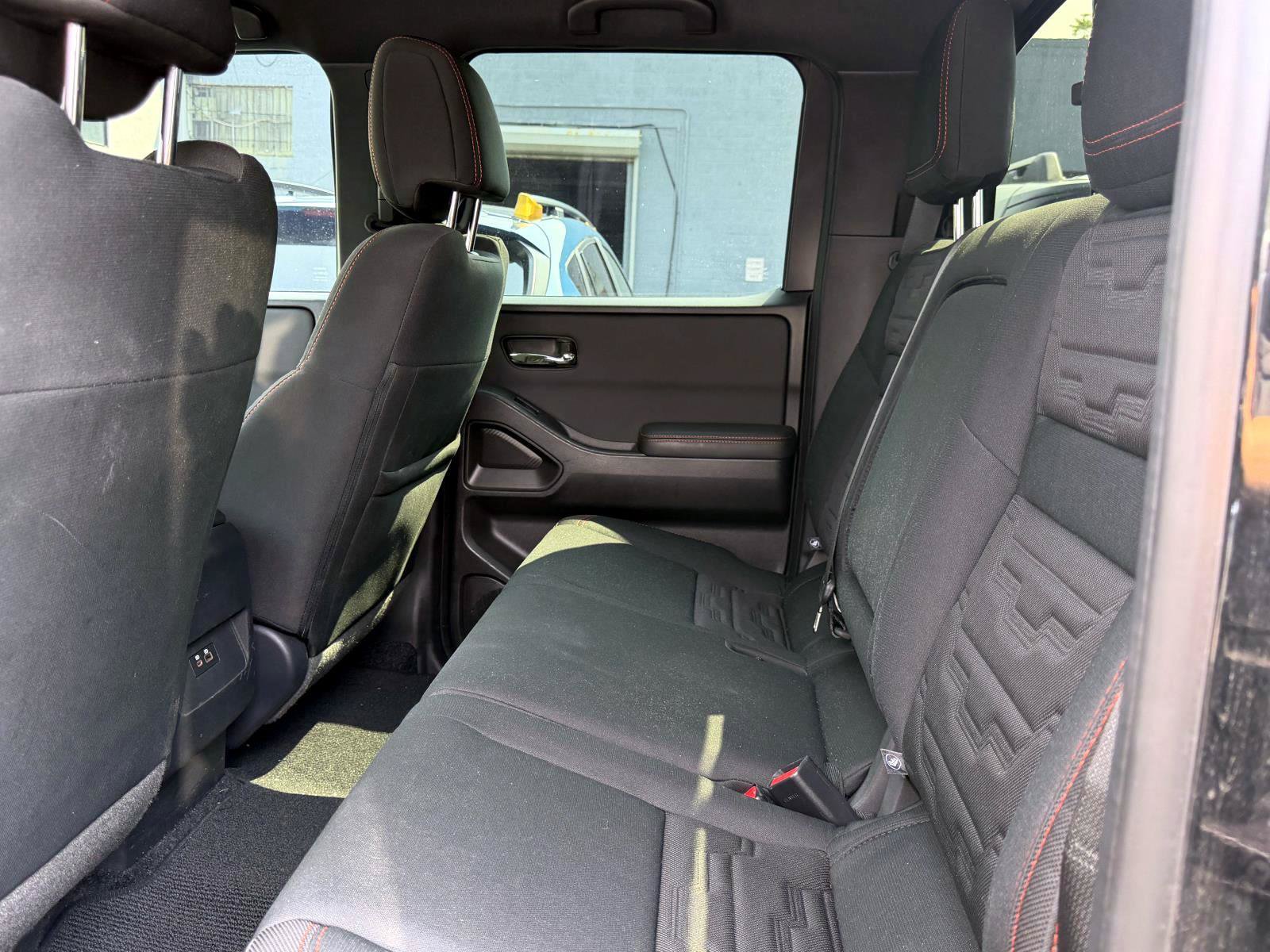Used 2024 Nissan Frontier PRO-4X w/ Technology Package AWD/4WD image 12
