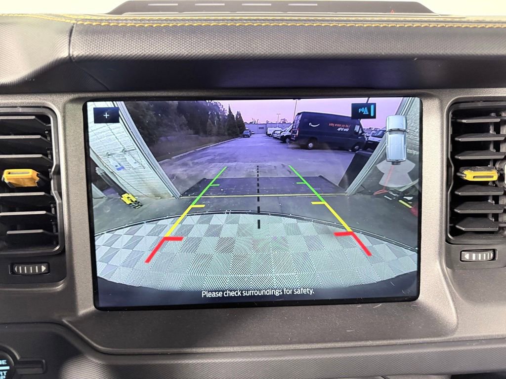 Used 2024 Ford Bronco Badlands image 17