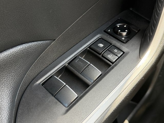 Used 2021 Toyota RAV4 XLE Premium AWD/4WD image 28