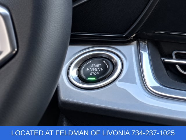 Used 2025 Chevrolet Trax LT w/ Driver Confidence Package FWD image 16