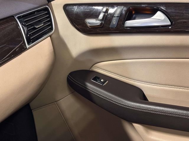 Used 2018 Mercedes-Benz GLE 350 4MATIC image 25