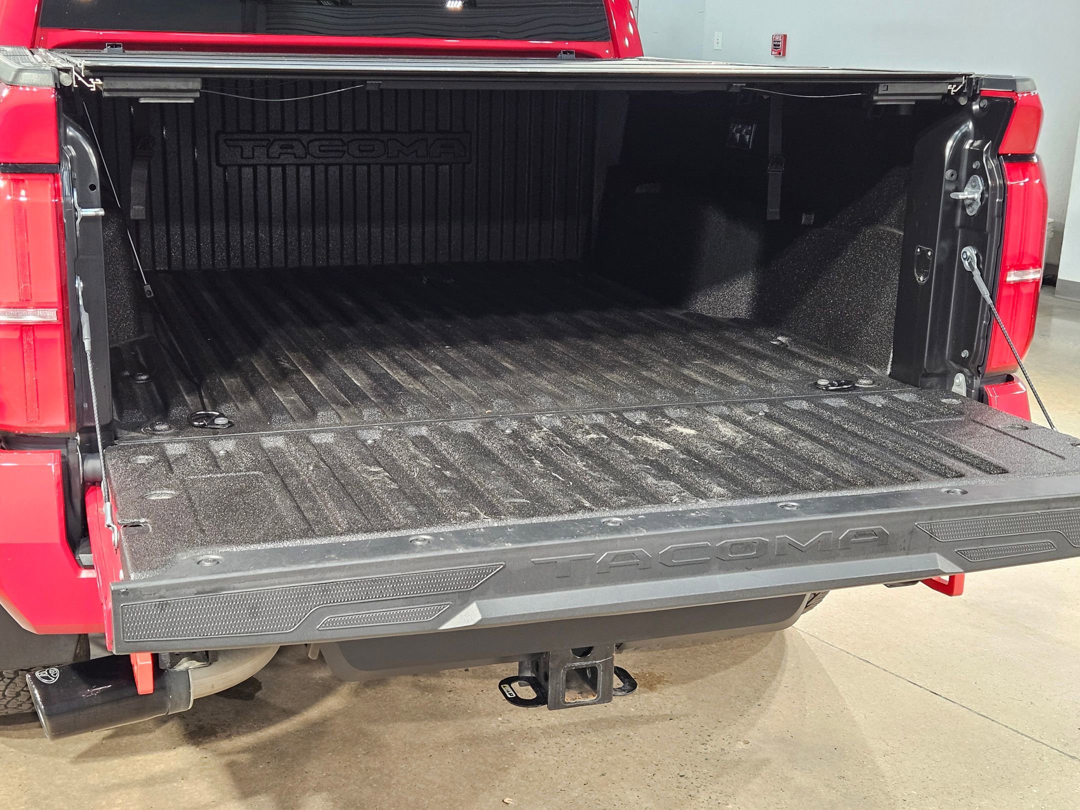 Certified 2024 Toyota Tacoma TRD Off-Road image 18