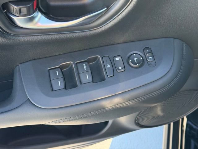 Certified 2023 Honda HR-V LX image 18