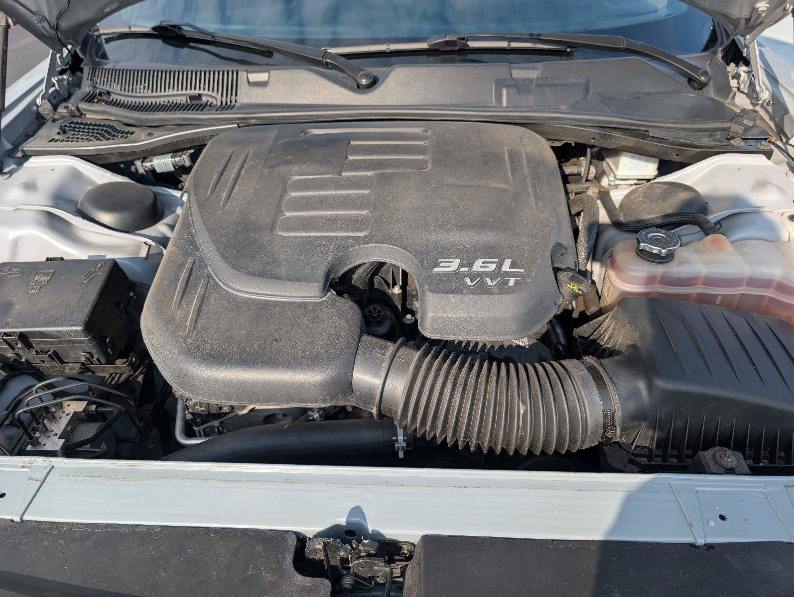 Used 2022 Dodge Challenger GT RWD image 14