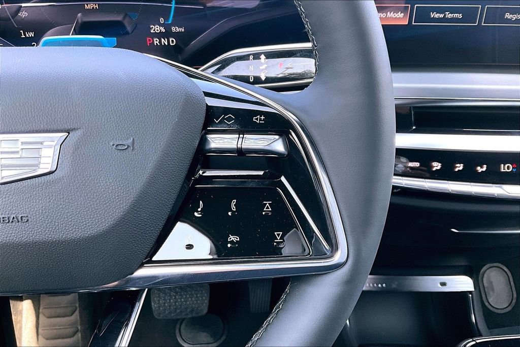 New 2026 Cadillac Lyriq Luxury image 24