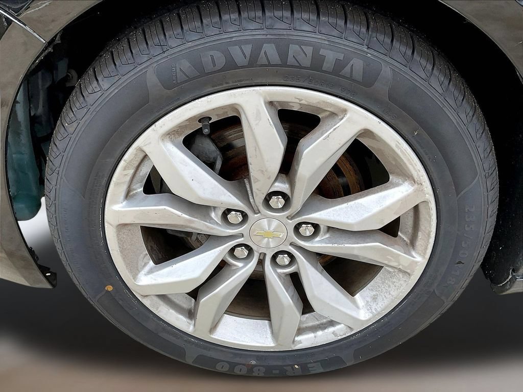 Used 2018 Chevrolet Impala LT FWD image 28