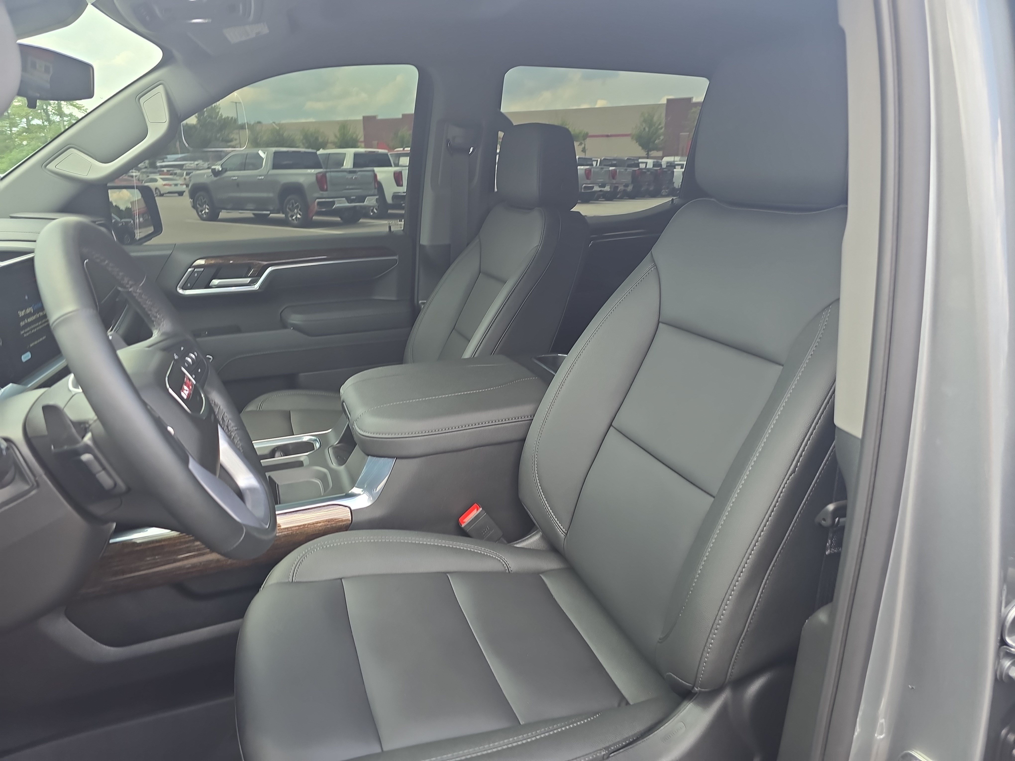 Used 2026 GMC Sierra 1500 Elevation w/ Elevation Premium Package AWD/4WD image 15